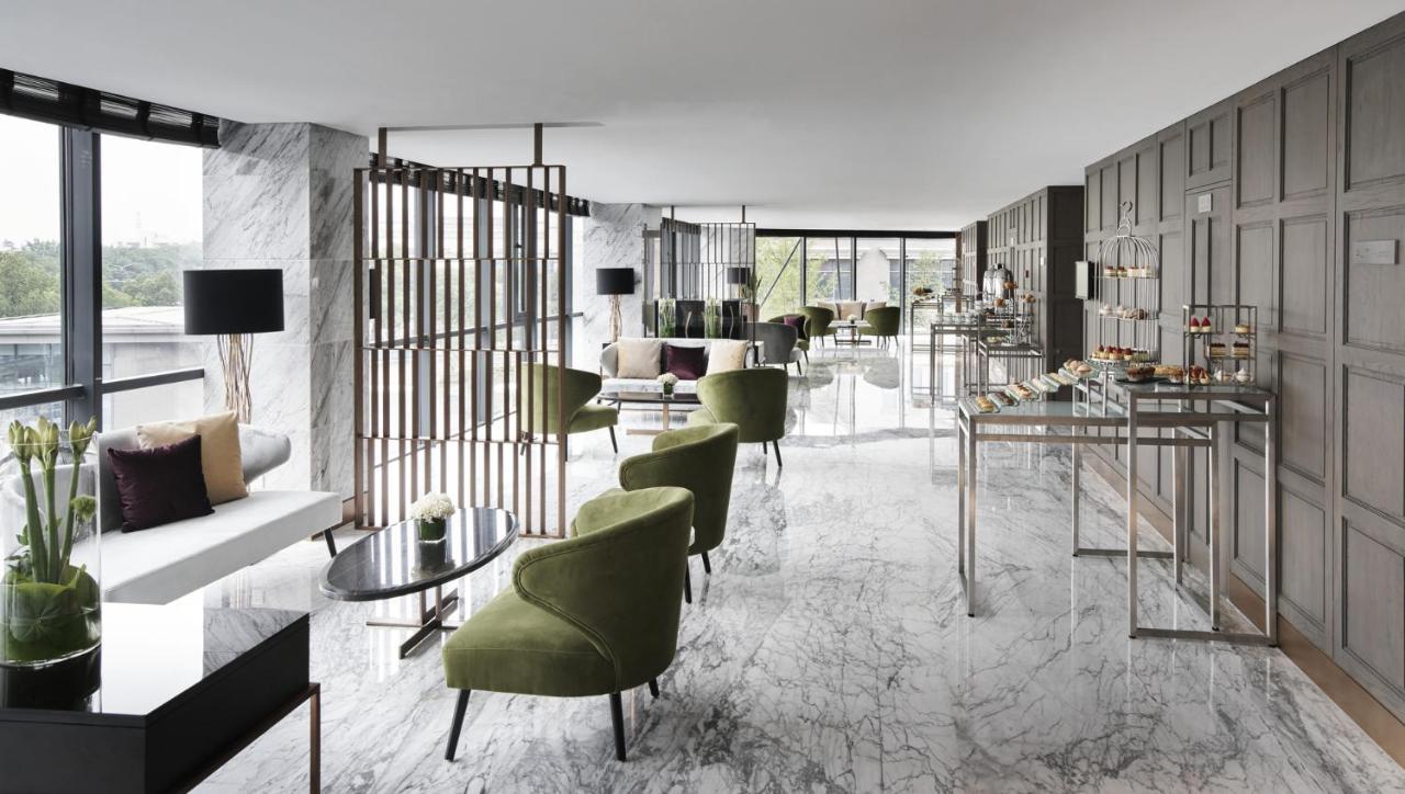 Hotel The Senz &
